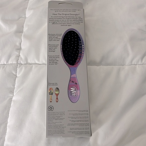 Star Wars The Mandalorian Original Detangler Wet Brush - Picture 2 of 2